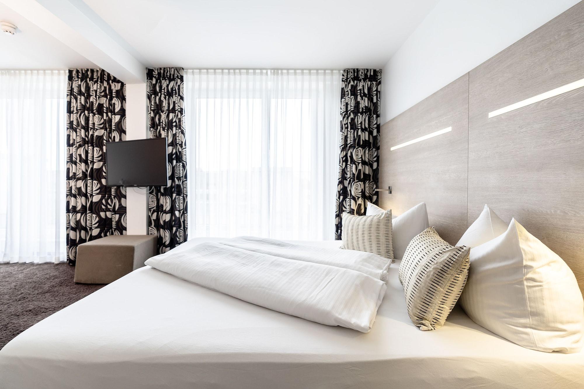 Hotel Demas City Monaco di Baviera Esterno foto